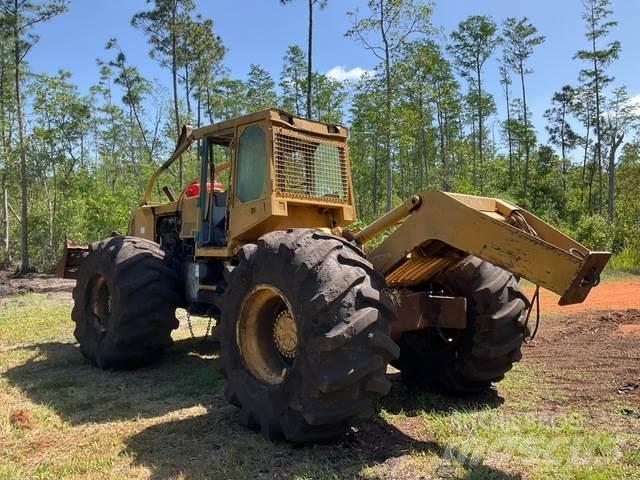 Timberjack 460 Débusqueur