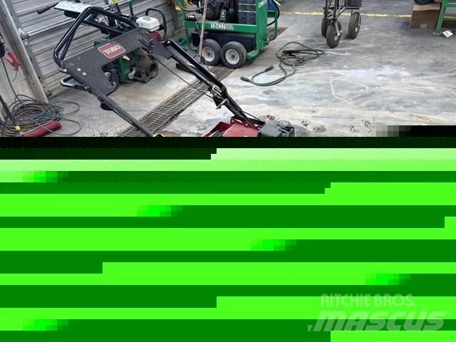 Toro 23515 Aérateurs et décapeurs