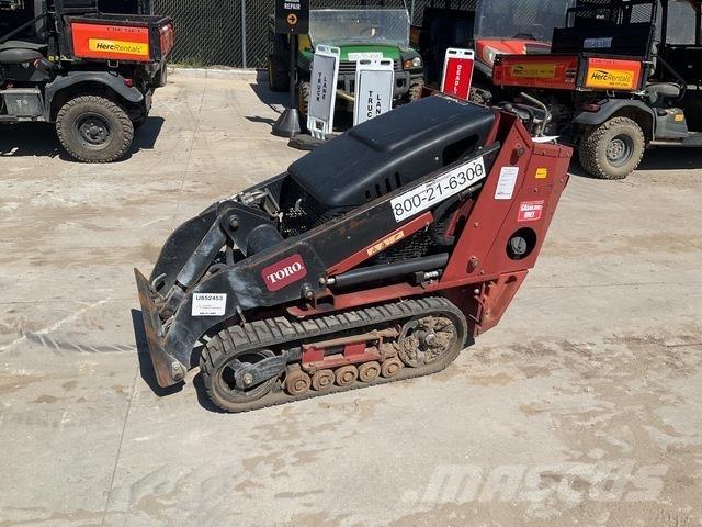 Toro TX427 Chargeuse compacte