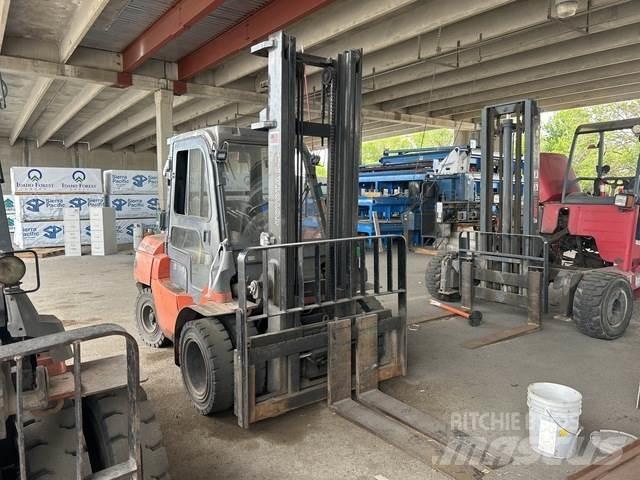 Toyota 7FGKU40 Construction - Autres