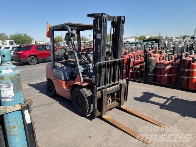 Toyota 7FGU30 Construction - Autres