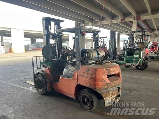 Toyota 7FGU35 Construction - Autres