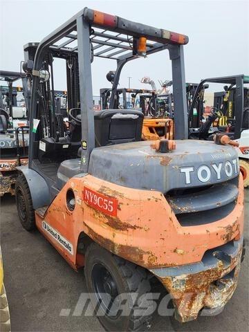 Toyota 8FD35U Autres Chariots élévateurs