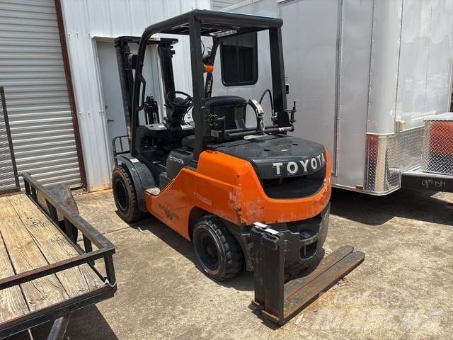 Toyota 8FGU30 Construction - Autres