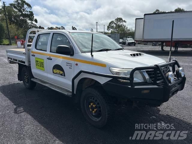 Toyota HiLux Utilitaire benne