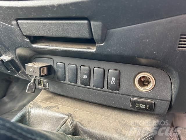 Toyota HiLux Utilitaire benne
