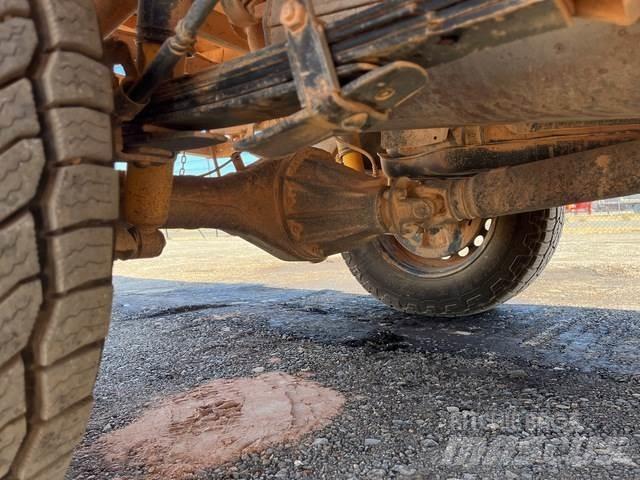 Toyota HiLux Utilitaire benne