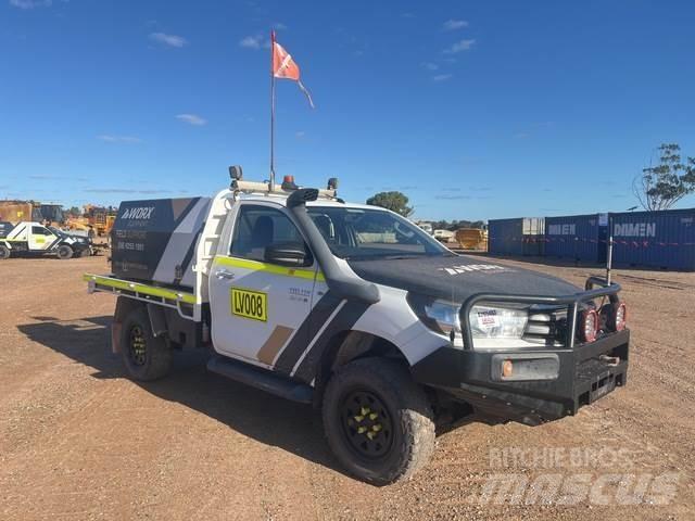 Toyota Hilux Utilitaire benne