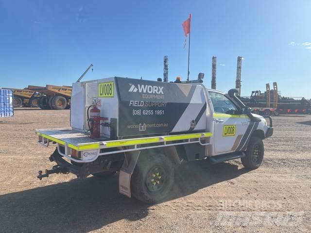 Toyota Hilux Utilitaire benne