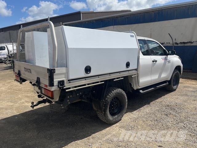 Toyota HiLux Autre fourgon / utilitaire