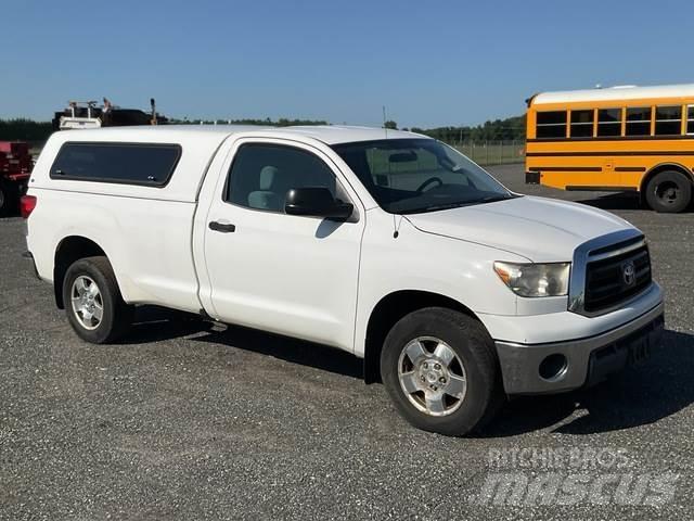 Toyota Tundra Autre fourgon / utilitaire