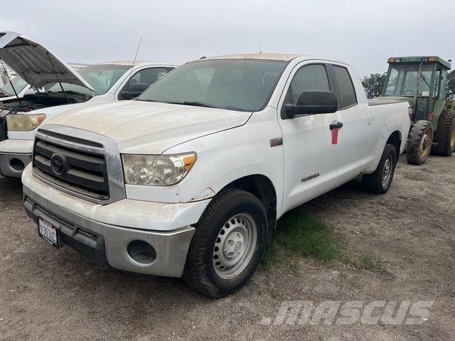 Toyota Tundra Autre fourgon / utilitaire
