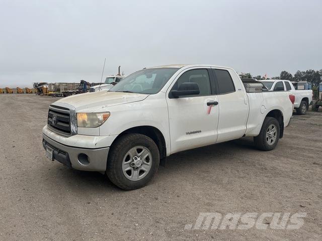 Toyota Tundra Autre fourgon / utilitaire