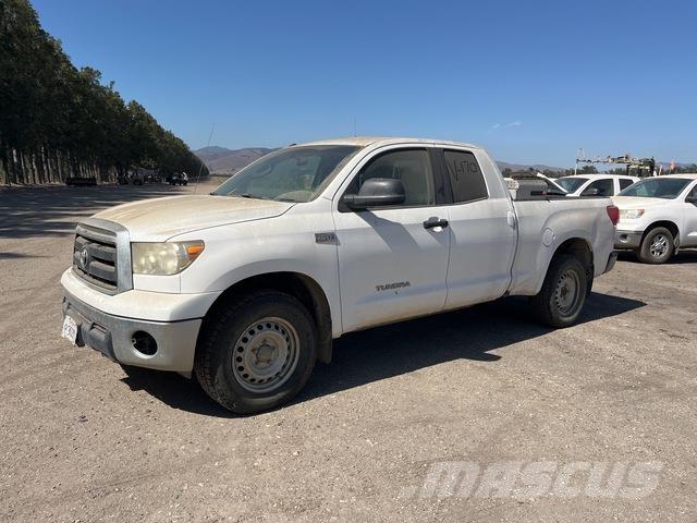 Toyota Tundra Autre fourgon / utilitaire
