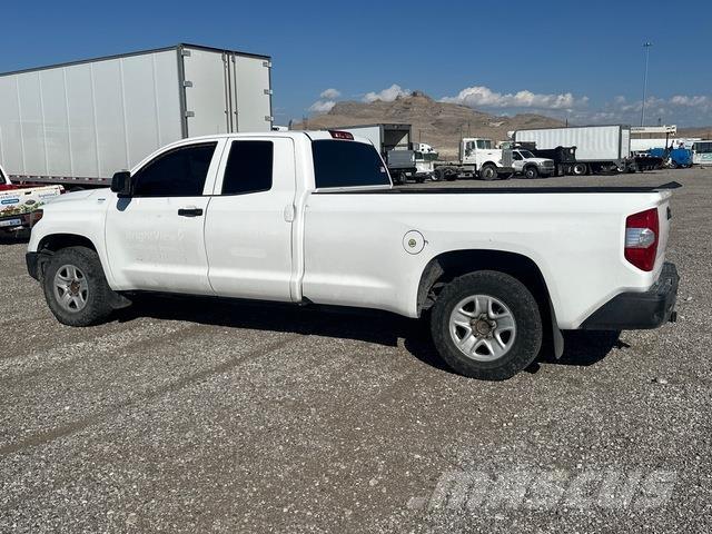 Toyota Tundra Utilitaire benne