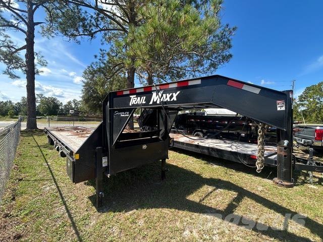 TrailMax  Remorque porte engin