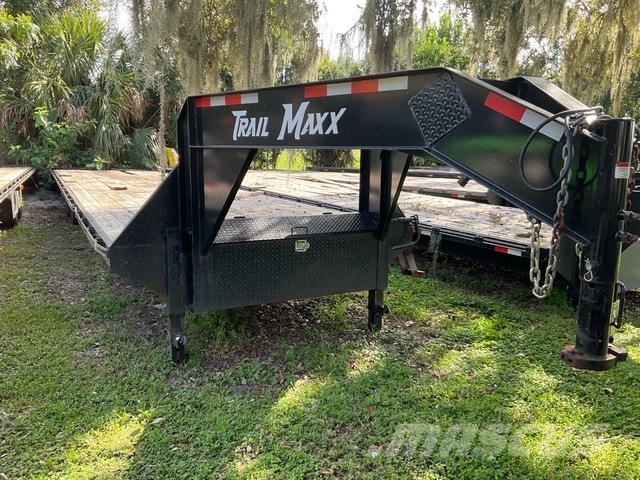 TrailMax  Remorque porte engin