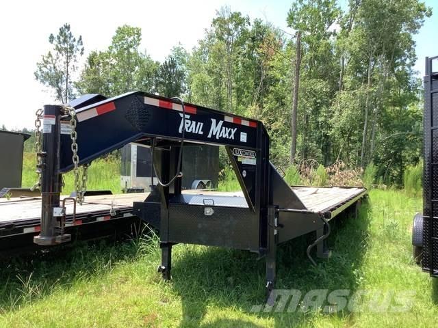 TrailMaxx  Remorque porte engin