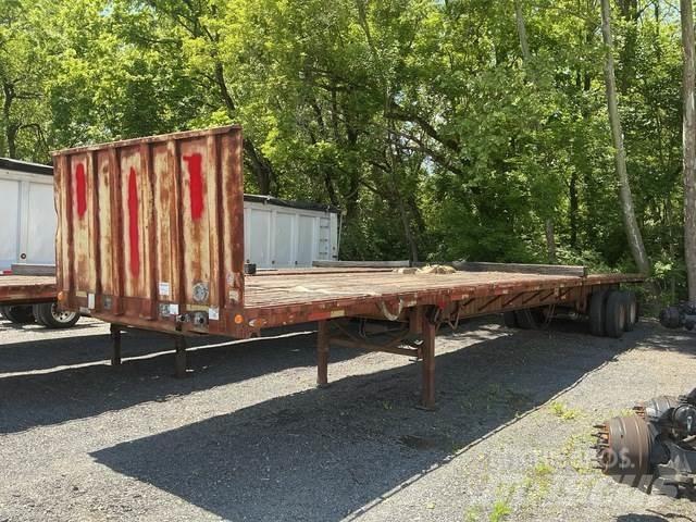 Trailmobile  Remorque ridelle