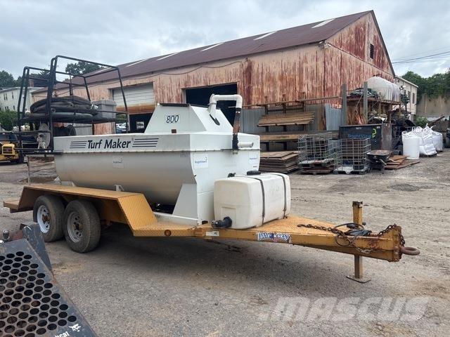 Turf Maker 800 Construction - Autres