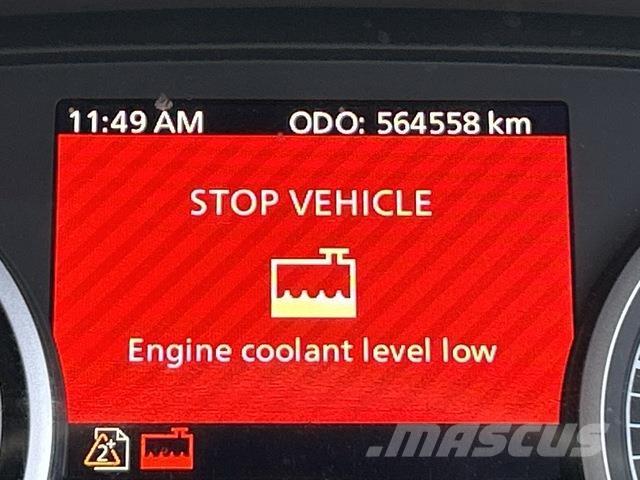 UD CD 25 360 Camion à rideaux coulissants (PLSC)