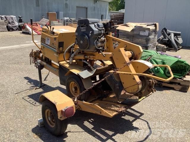 Vermeer 252 Broyeur de souche