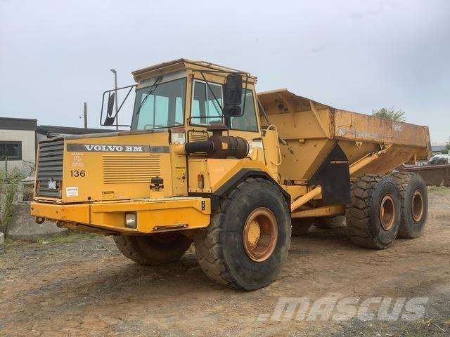 Volvo A25C Tombereau articulé