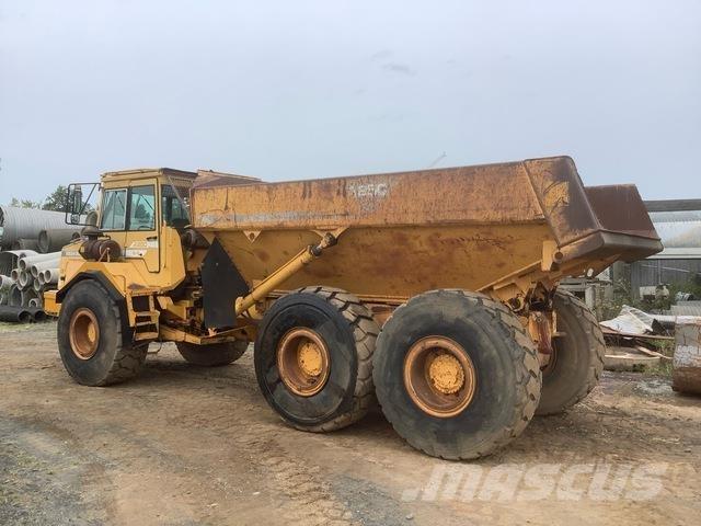 Volvo A25C Tombereau articulé