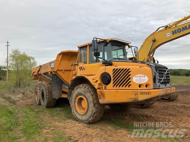 Volvo A25D Tombereau articulé