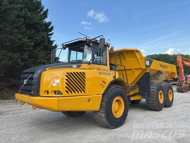Volvo A30E Tombereau articulé