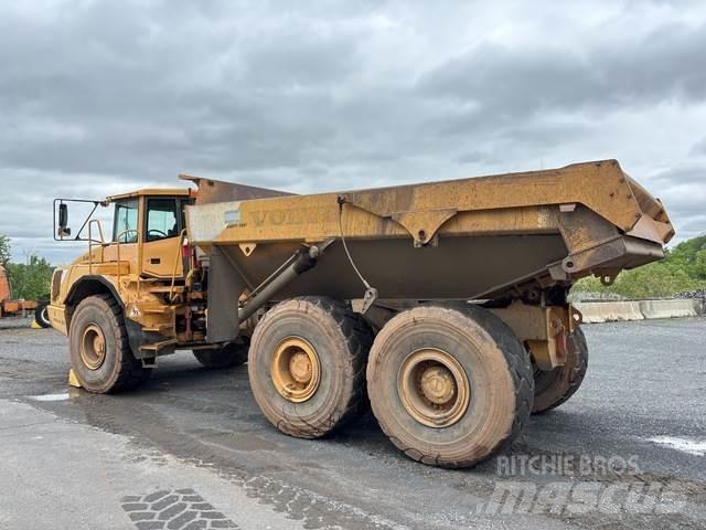 Volvo A35D Tombereau articulé