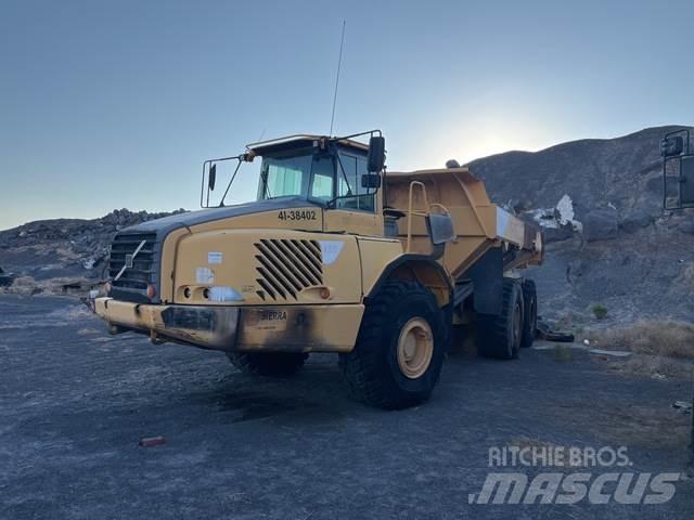 Volvo A35D Tombereau articulé
