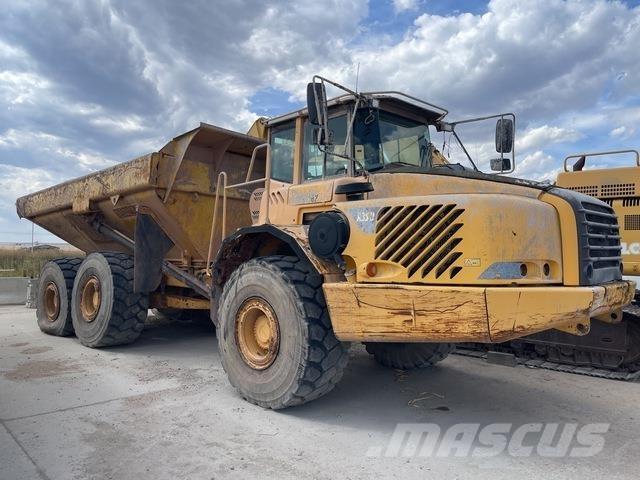 Volvo A35D Tombereau articulé