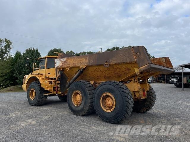 Volvo A35D Tombereau articulé