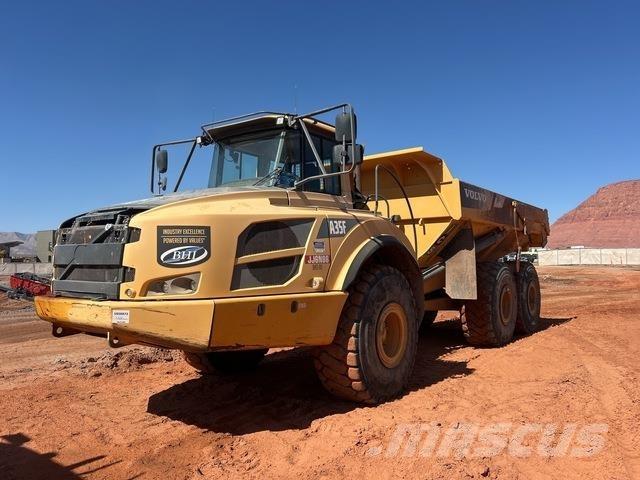 Volvo A35F Tombereau articulé