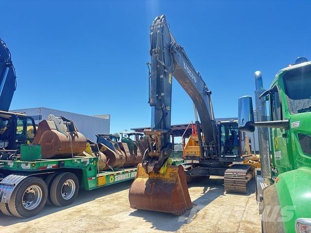 Volvo EC300EL Pelle sur chenilles