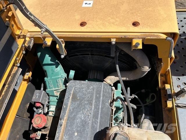 Volvo EC380DL Pelle sur chenilles