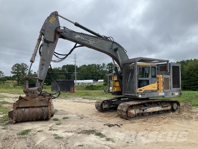 Volvo ECR235DL Pelle sur chenilles