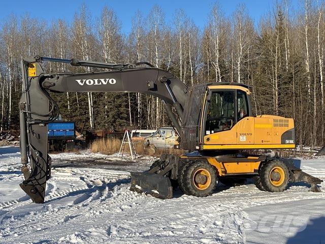Volvo EW180C Pelle sur pneus