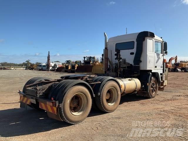 Volvo F12 Tracteur routier