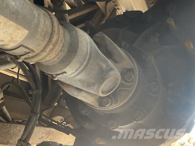 Volvo FE8 Camion aspirateur, Hydrocureur