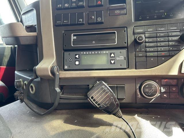 Volvo FM11 Camion aspirateur, Hydrocureur