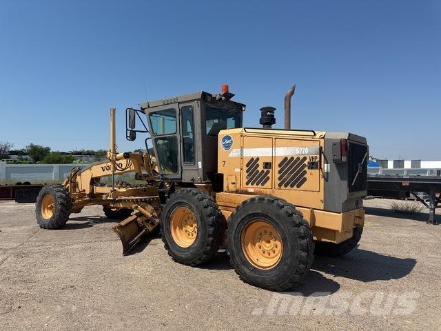 Volvo G720 VHP Niveleuse