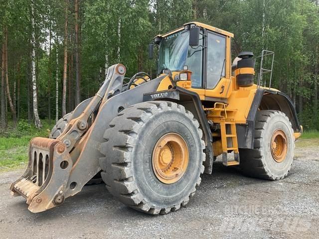 Volvo L220 F Chargeuse sur pneus