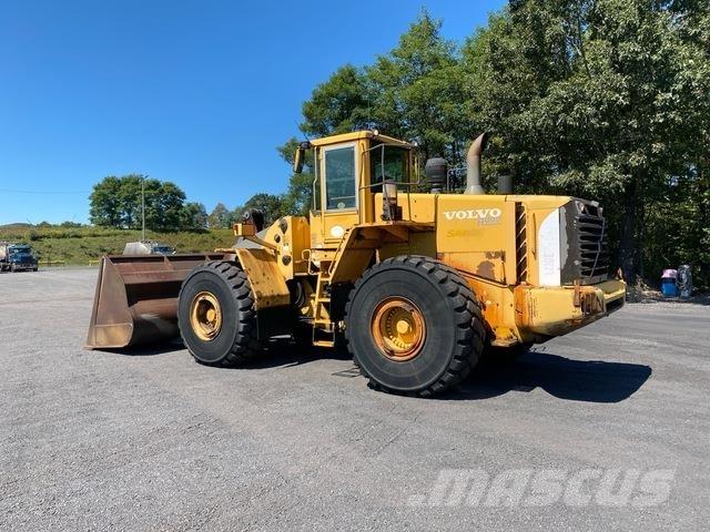 Volvo L220E Chargeuse sur pneus