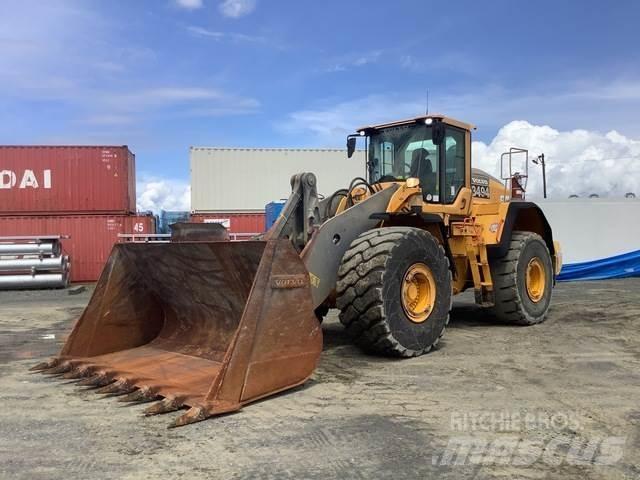 Volvo L220H Chargeuse sur pneus