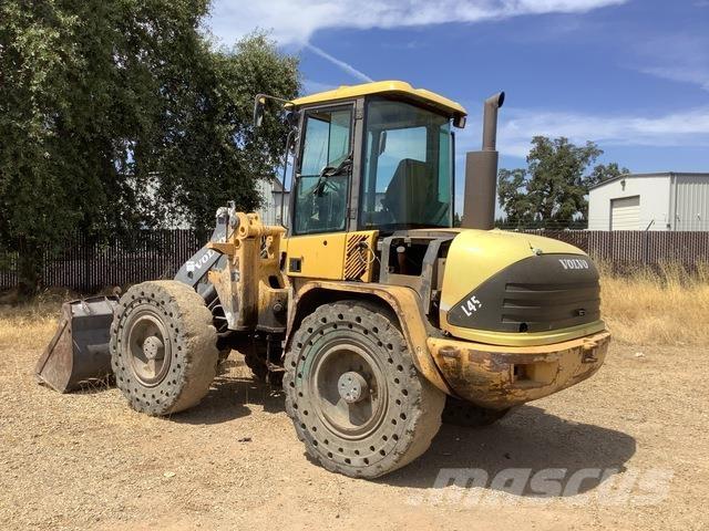 Volvo L45TP Chargeuse sur pneus