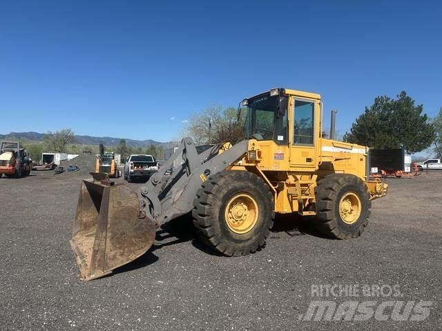 Volvo L70D Chargeuse sur pneus