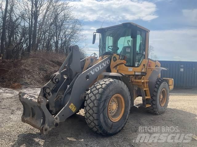 Volvo L90F Chargeuse sur pneus