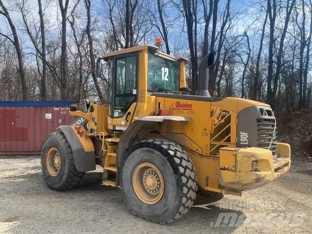 Volvo L90F Chargeuse sur pneus